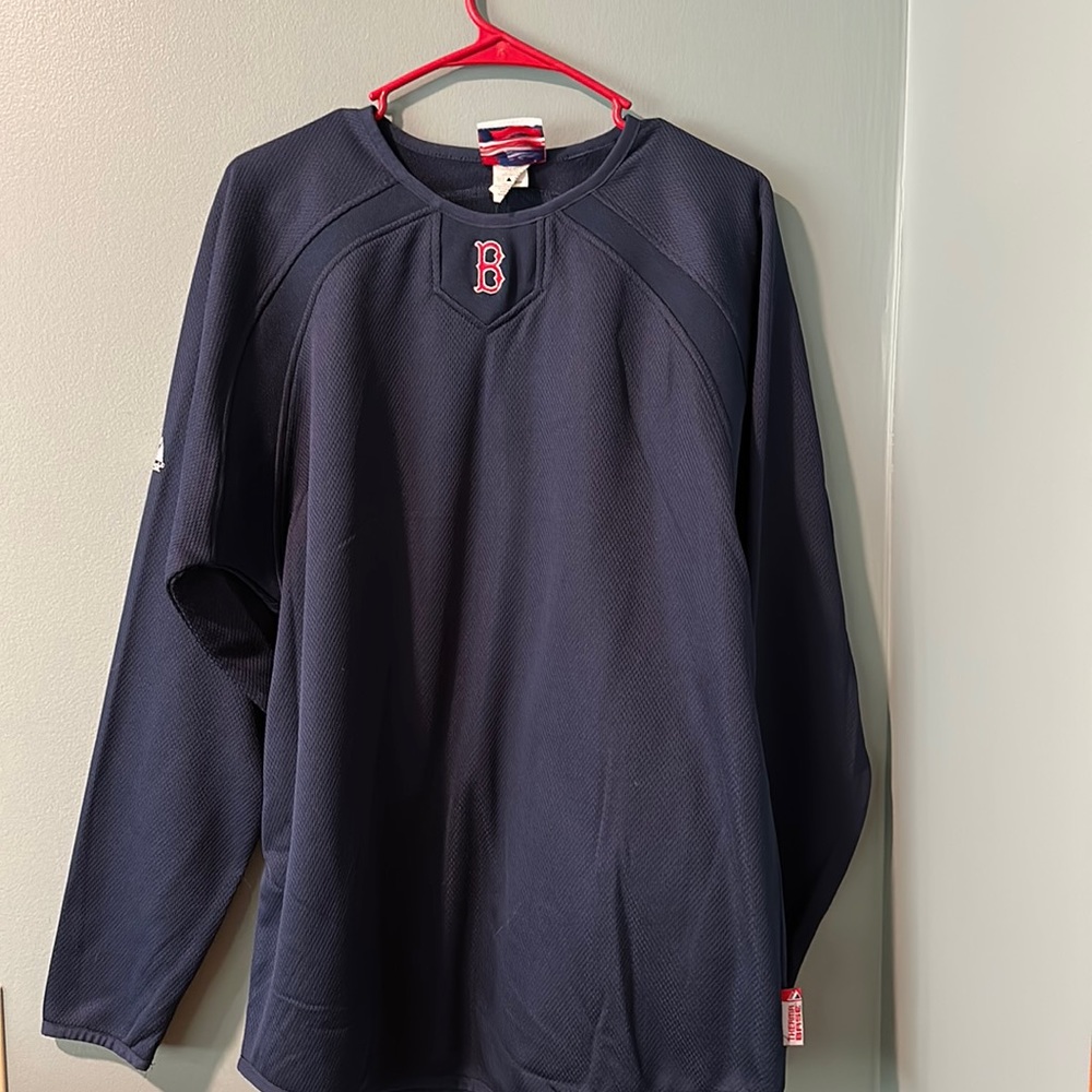 Red Sox pullover Sweater Size Medium